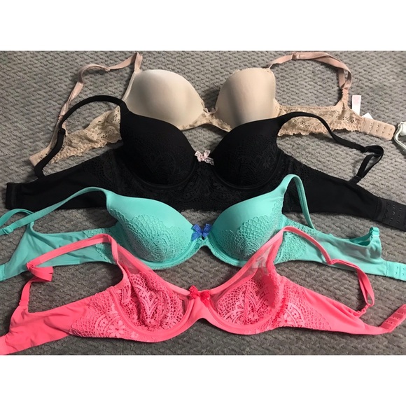 Pink & VS bras (set of 8) - Picture 2 of 5